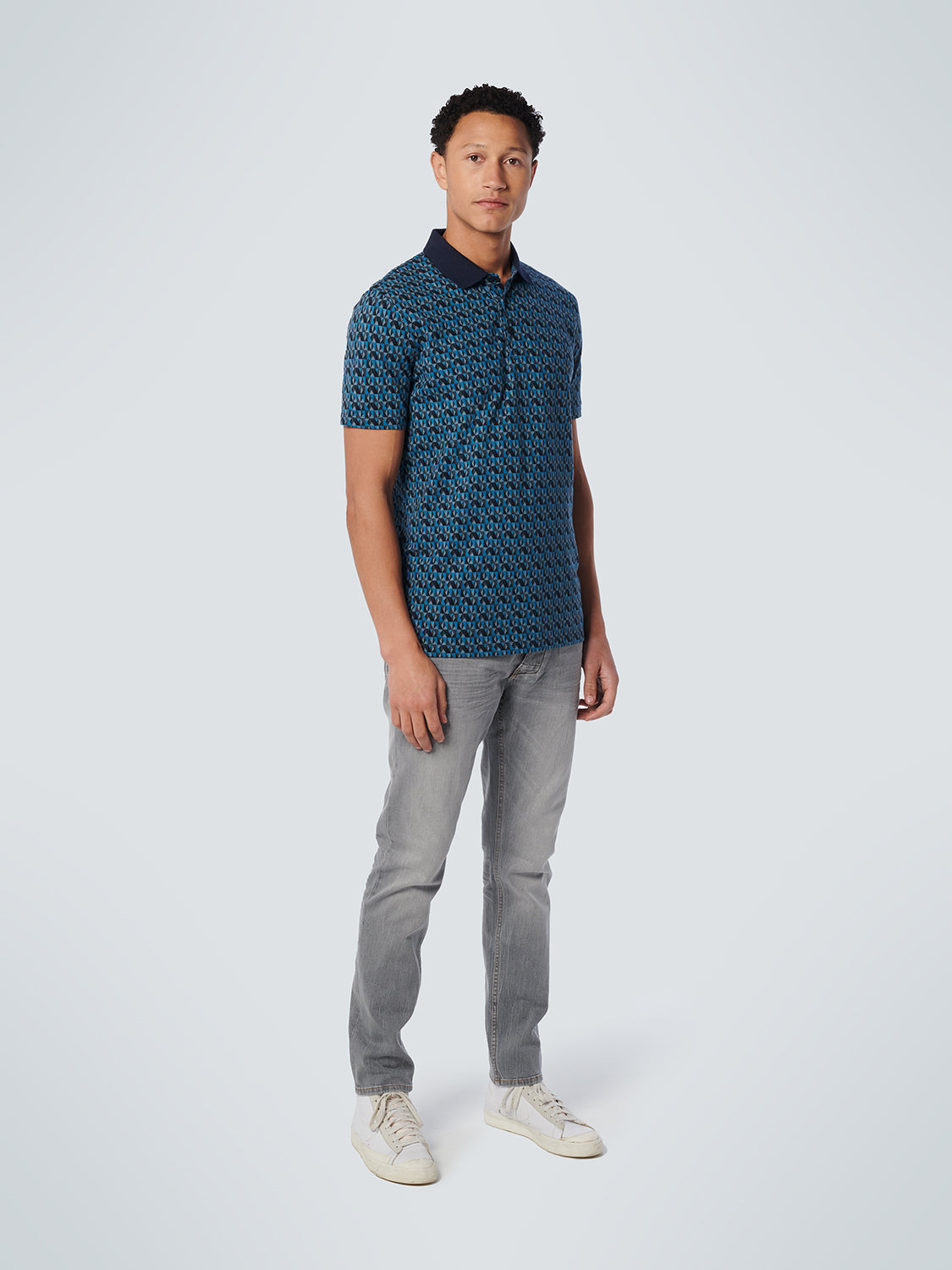 NO EXCESS ALLOVER PRINT STRETCH PIQUE POLO 19370319