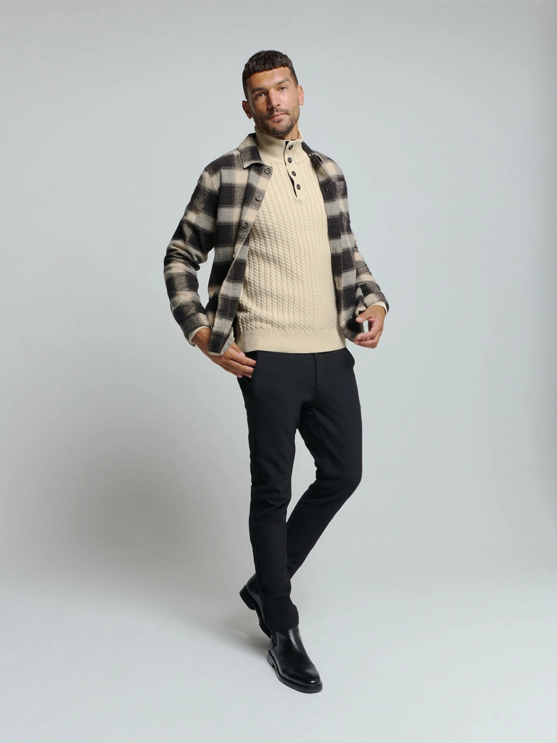 NO EXCESS SOLID JACQUARD HALF ZIPPER AND BUTTON PULLOVER 25230962