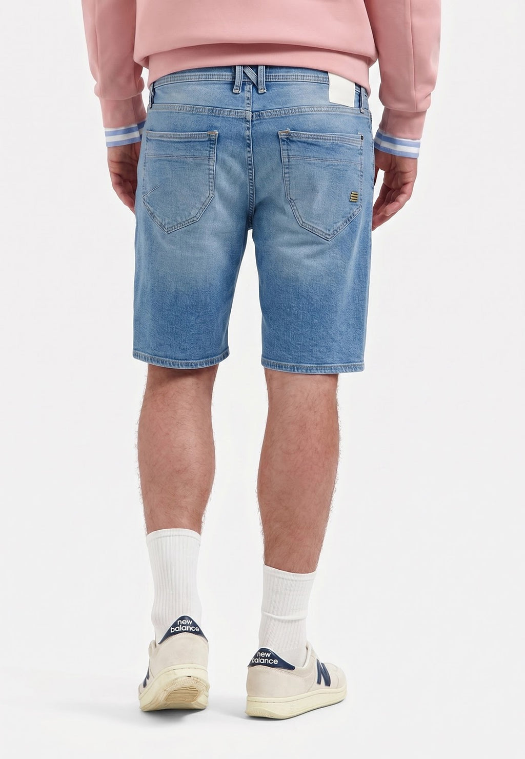 No Excess Relaxed Fit Denim Short in Bleach Denim