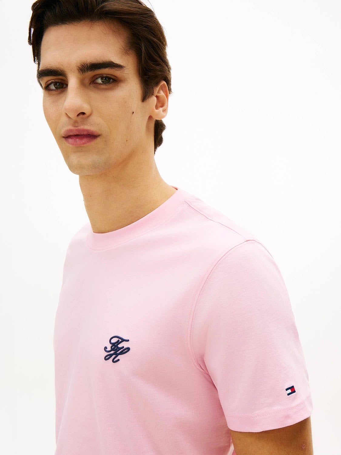 Tommy Hilfiger Script Logo Mercerised Cotton Jersey Tee in Classic Pink