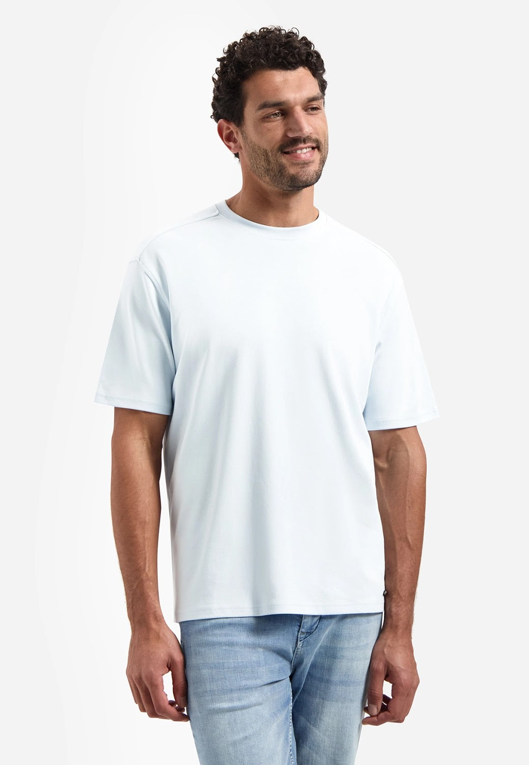 No Excess Relaxed Fit Solid Crew Neck Tee in Sky