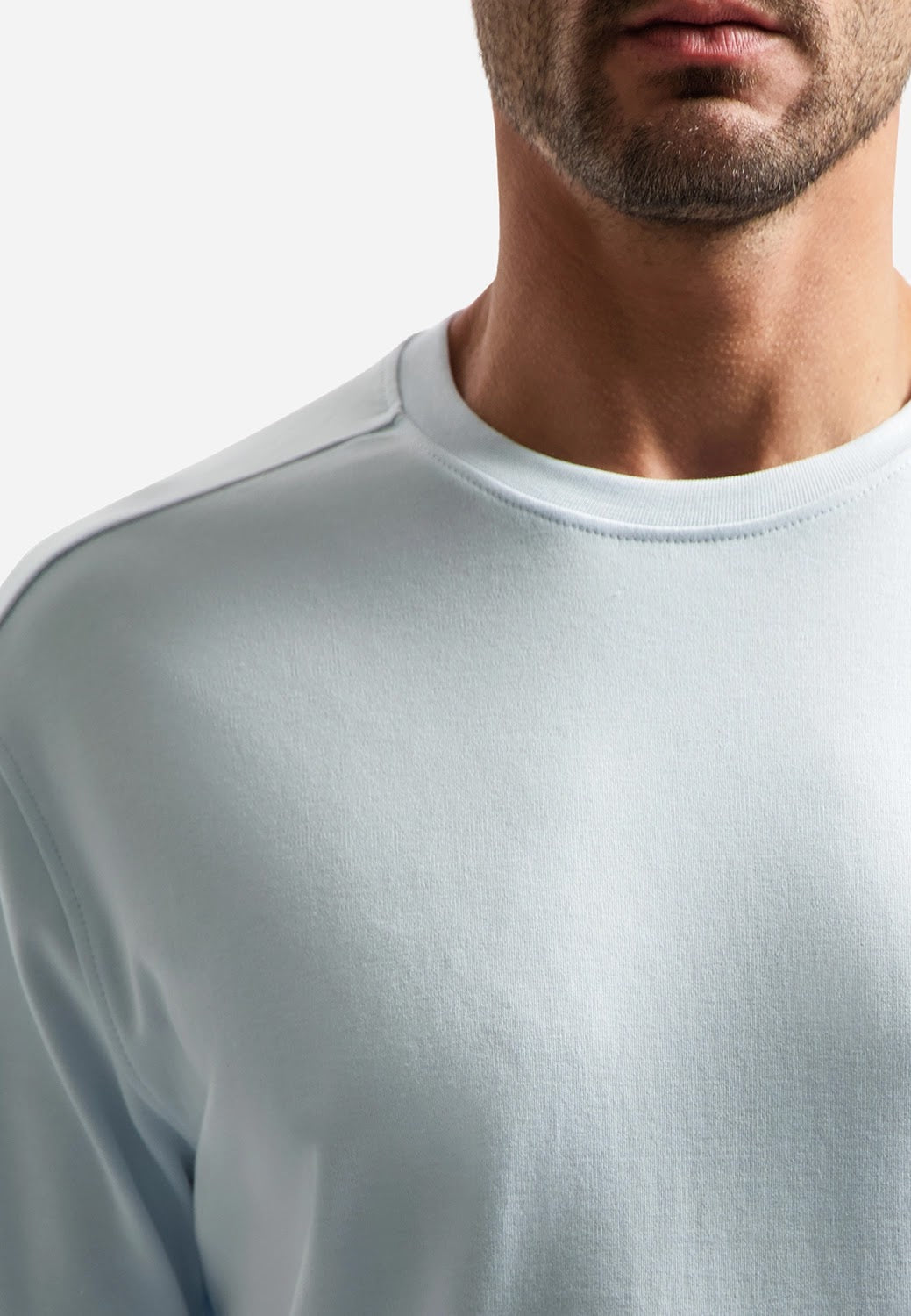 No Excess Relaxed Fit Solid Crew Neck Tee in Sky