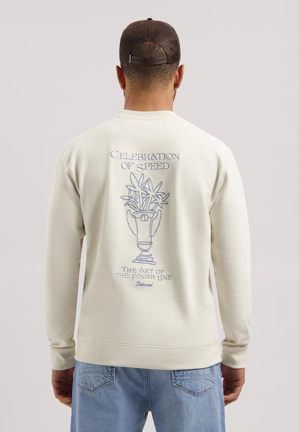 DSTREZZED KARAS ARTWORK CREW SWEATSHIRT 211810