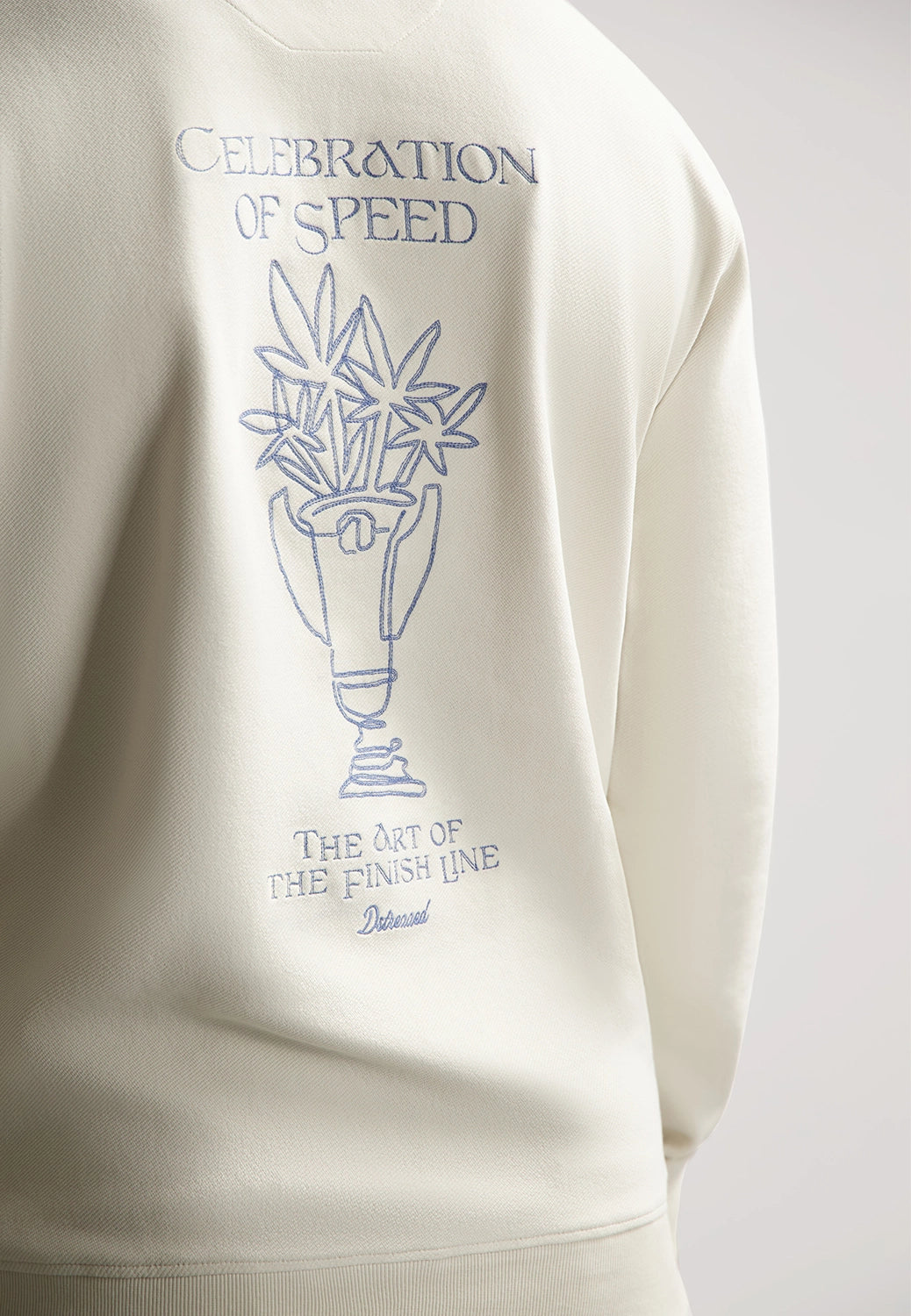 DSTREZZED KARAS ARTWORK CREW SWEATSHIRT 211810