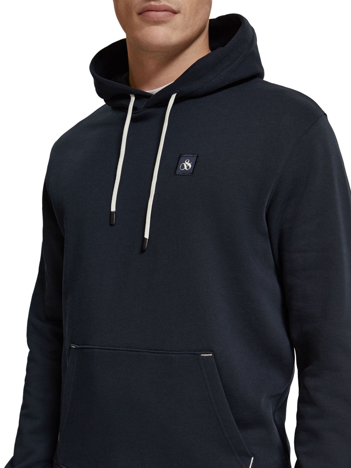 SCOTCH & SODA REGULAR FIT ESSENTIALS BADGE HOODIE 175351