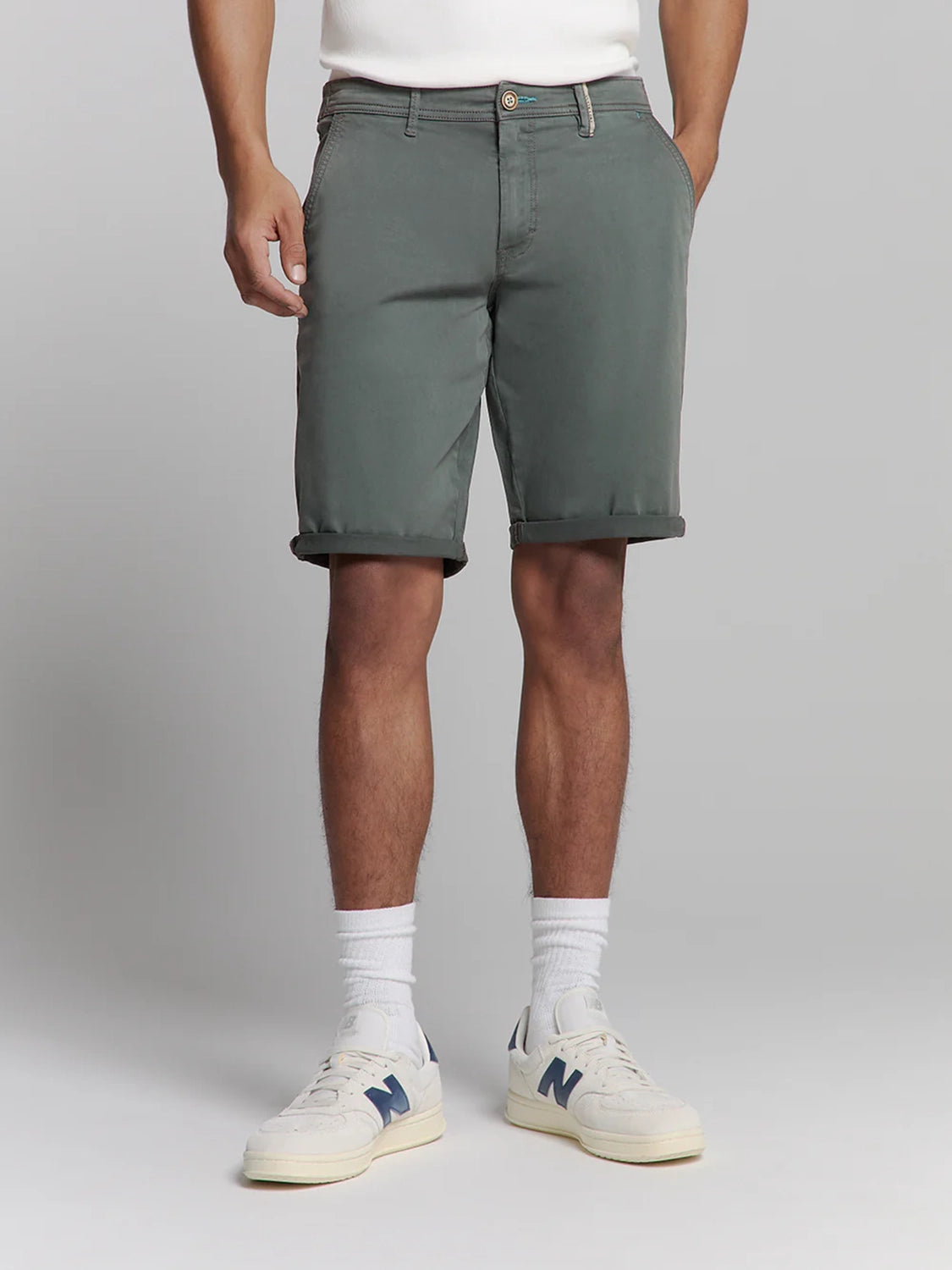 NO EXCESS GARMENT DYED STRETCH TWILL CHINO SHORT 278190306SN