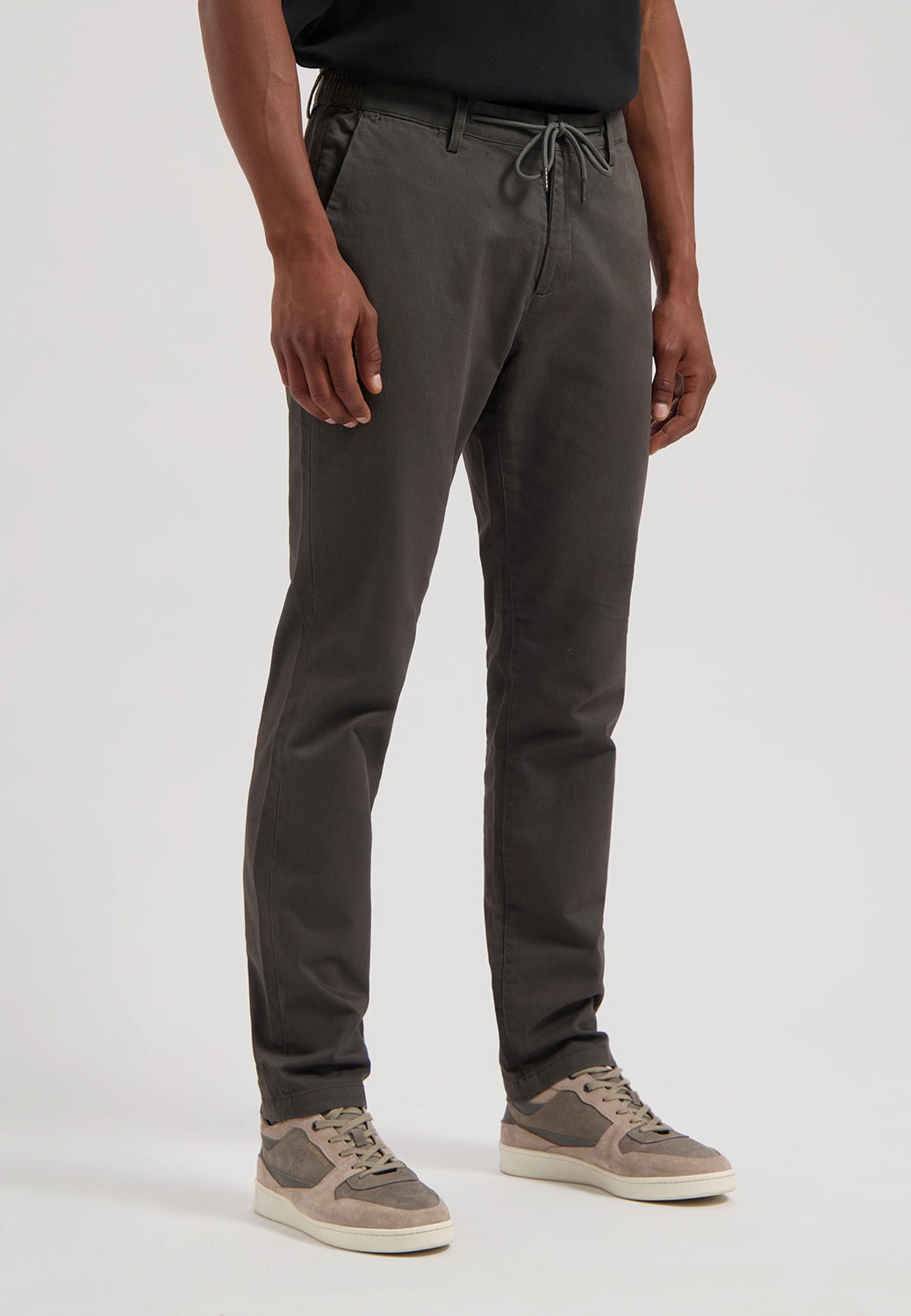 DSTREZZED LANCASTER STRETCH TWILL KNIT COMFORT JOGGER CHINO 501700