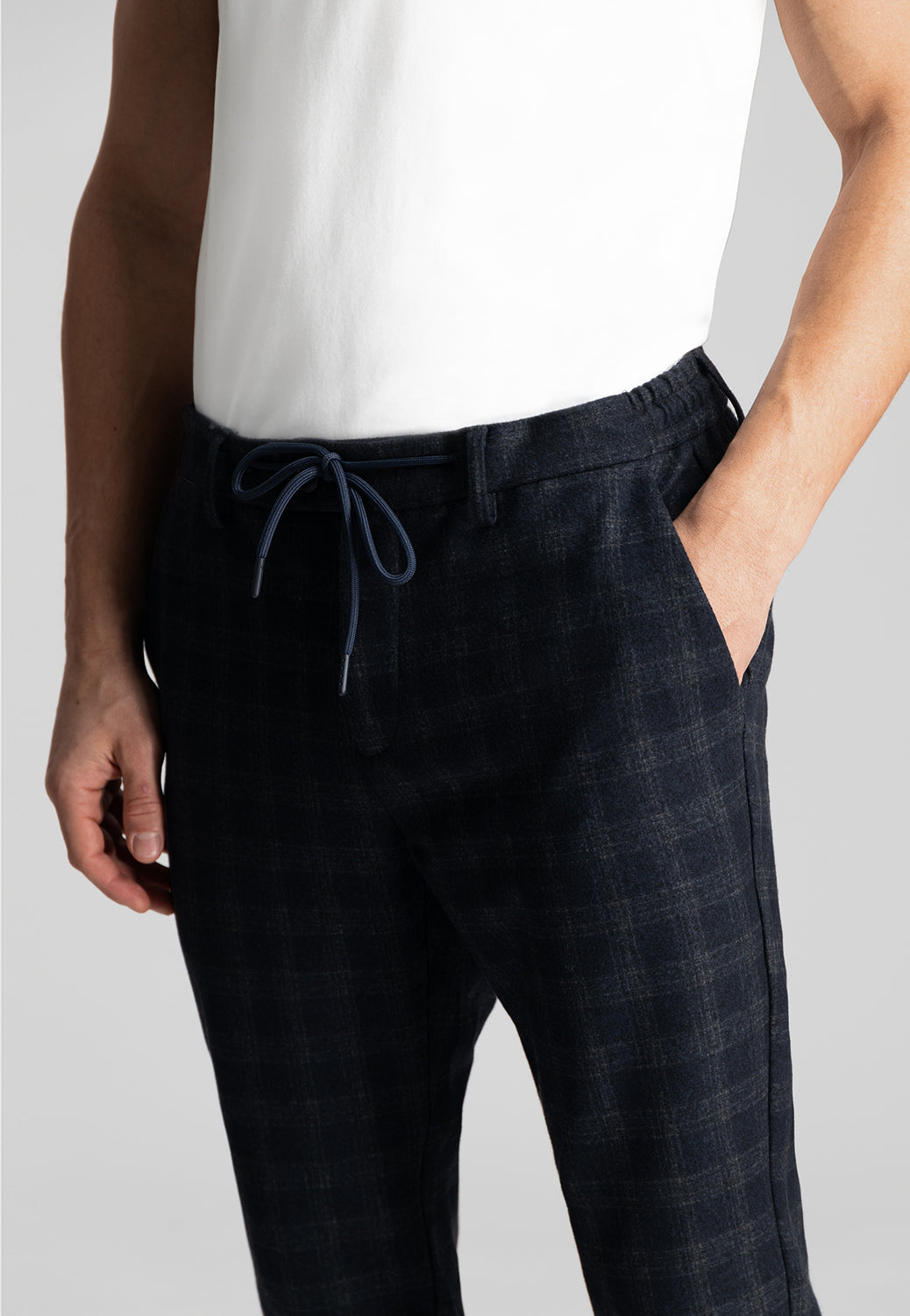 DSTREZZED LANCASTER TRAVEL CHECK STRETCH TAPERED CHINO 501780