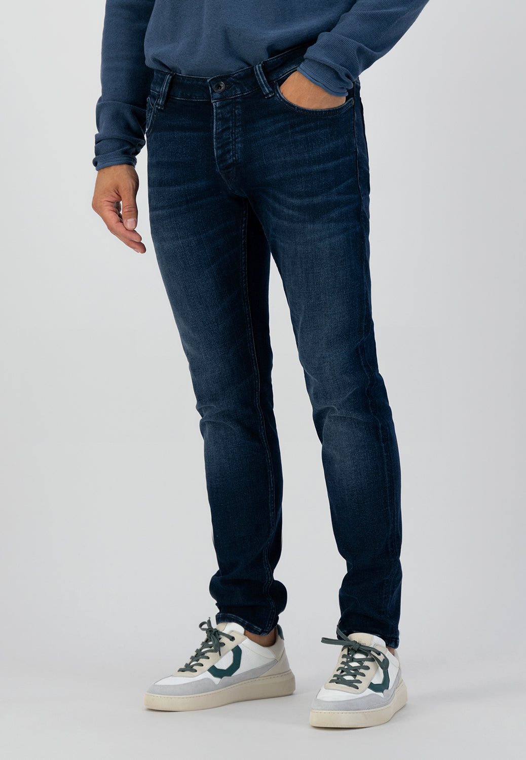 DSTREZZED MR E SLIM FIT STRETCH DENIM JEAN 551236D