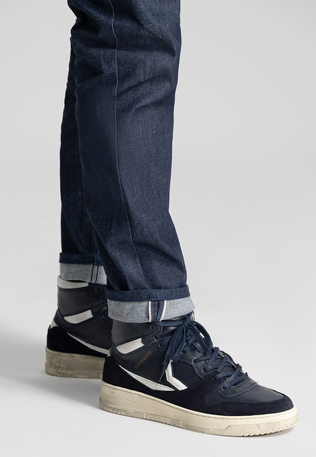 DSTREZZED GENT D RAW LOOSE TAPERED SELVEDGE DENIM JEAN 551264