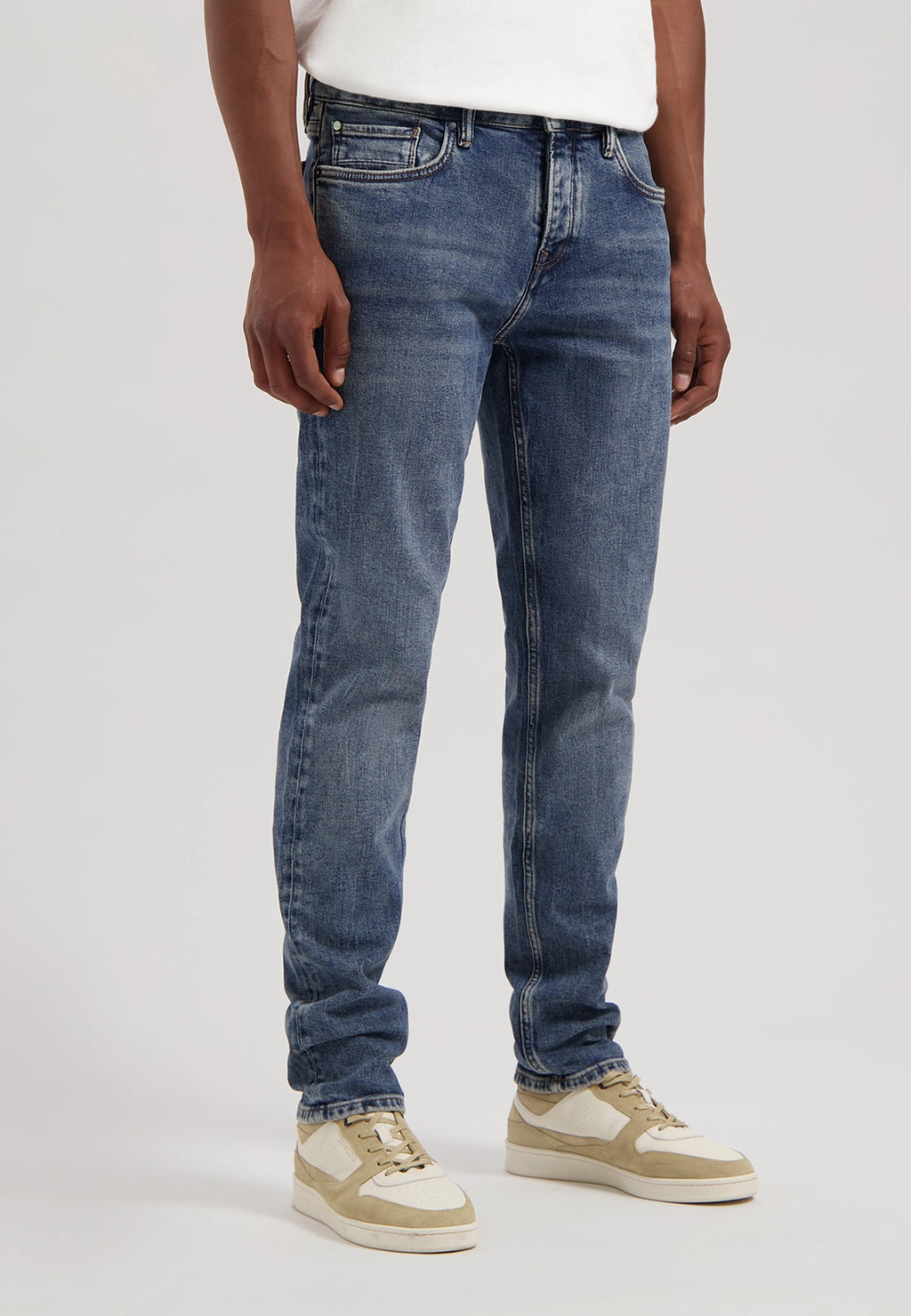DSTREZZED SIR B TAPERED FIT NUUK DENIM JEAN 551414