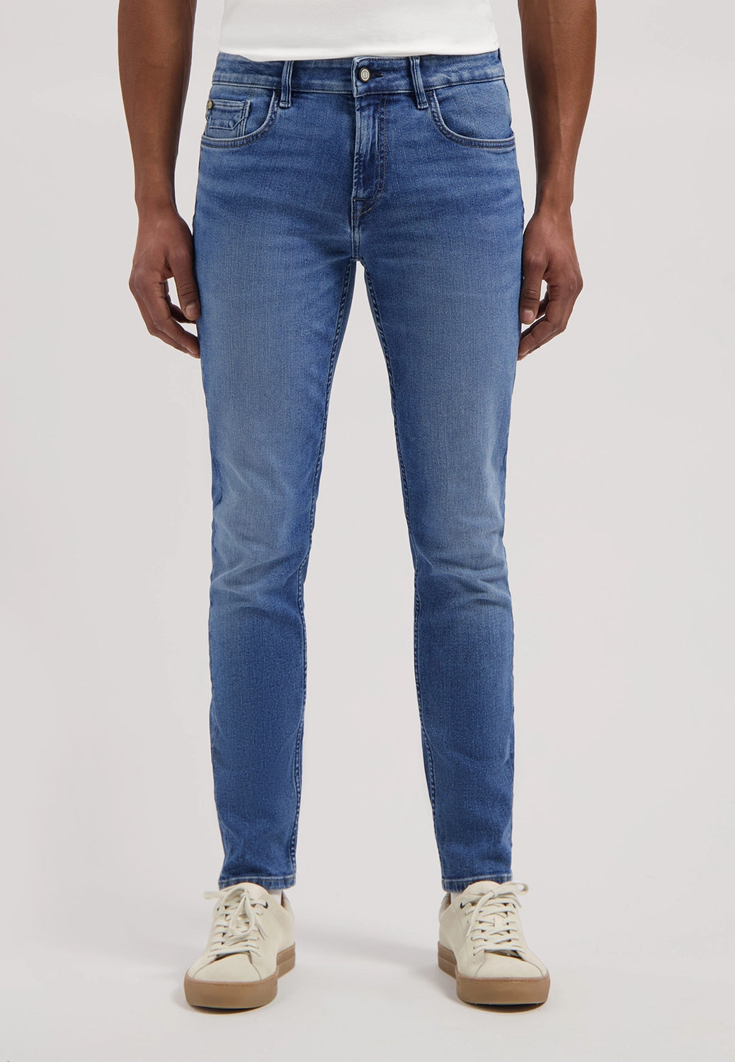 DSTREZZED LANCASTER 5 POCKET SLIM JEAN 551540