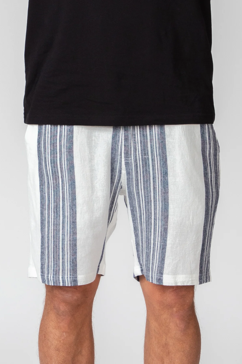 MR SIMPLE SUN LOUNGE STRIPE TANNER 3.0 LINEN SHORT M104404