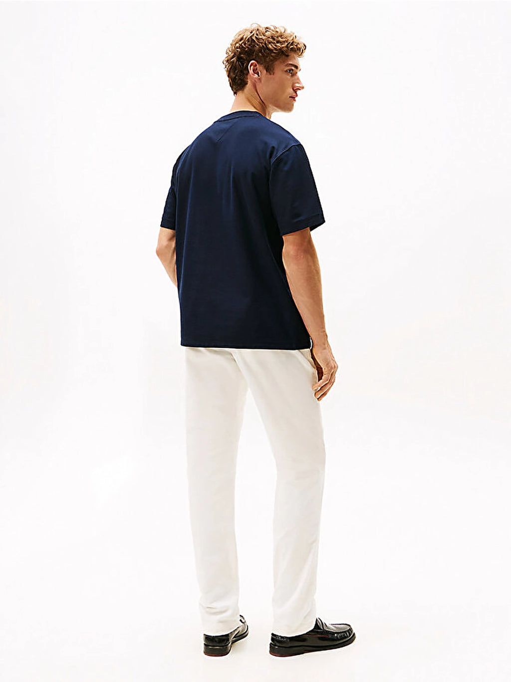 TOMMY HILFIGER NY HERALD SKYLINE GRAPHIC TEE MW0MW40920