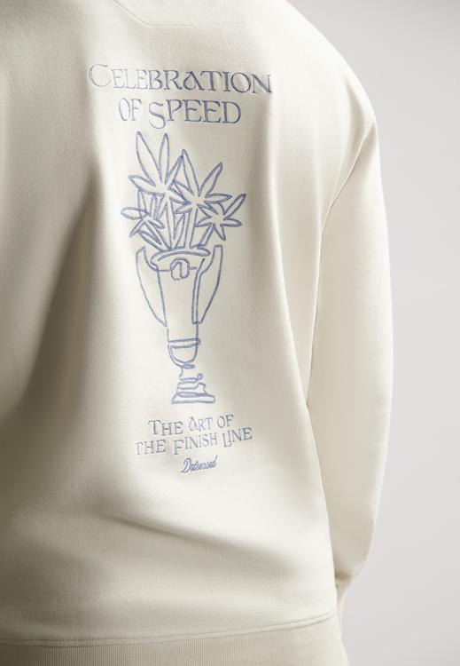 DSTREZZED KARAS ARTWORK CREW SWEATSHIRT 211810