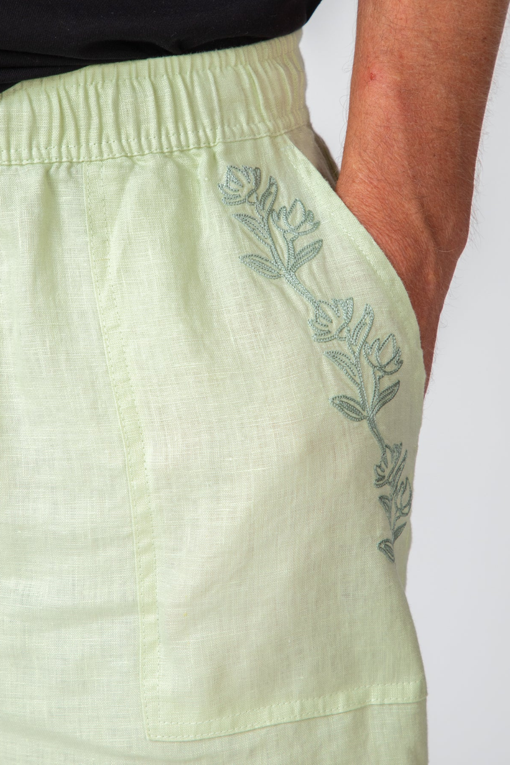 MR SIMPLE GARDEN STATE BURBANK EMB LINEN SHORT M103243