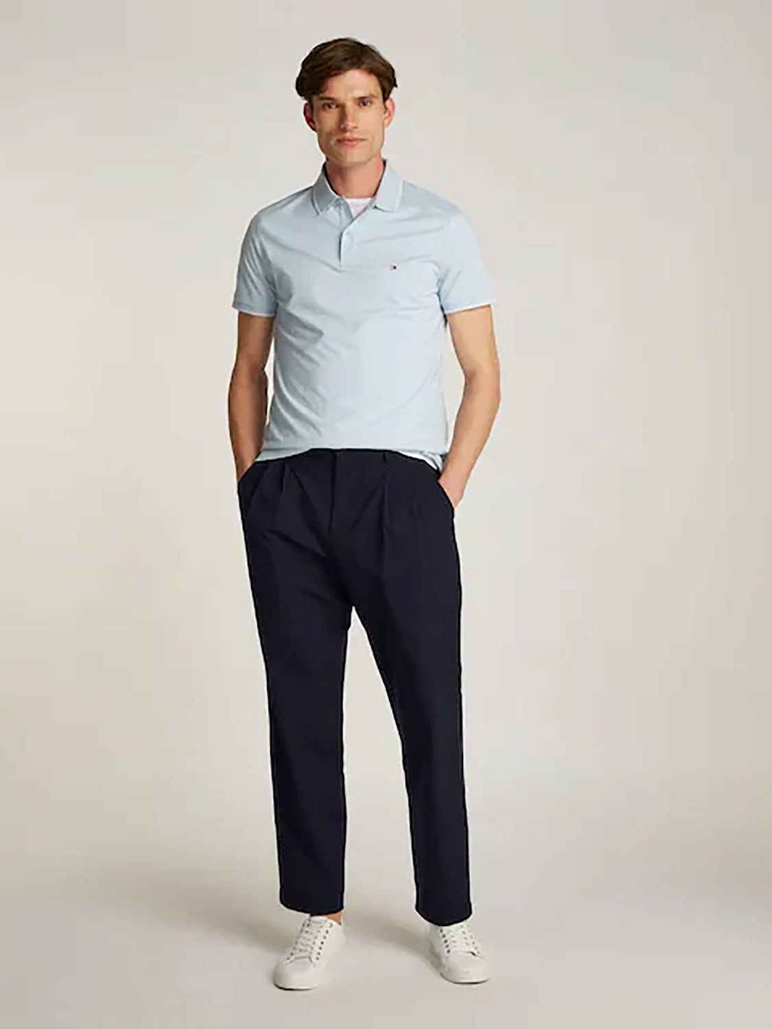 TOMMY HILFIGER GREENWICH WIDE TAPERED FIT PLEATED TWILL CHINO MW0MW37271