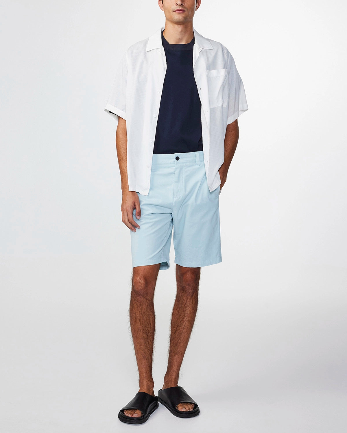 NN07 CROWN STRETCH BRUSHED COTTON TWILL STRAIGHT LEG SHORTS 1090
