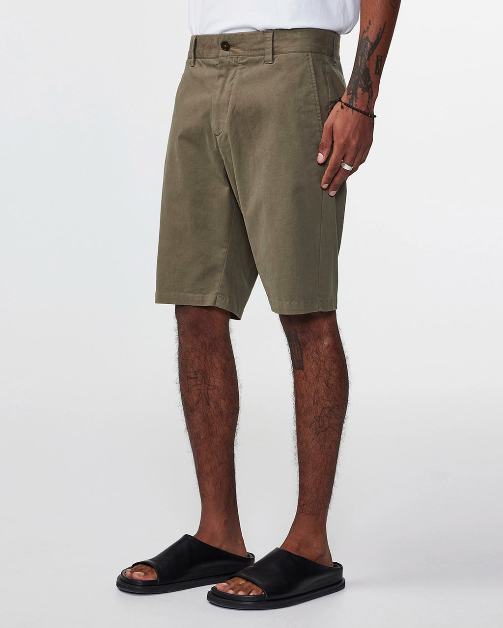 NN07 CROWN STRETCH BRUSHED COTTON TWILL STRAIGHT LEG SHORTS 1090