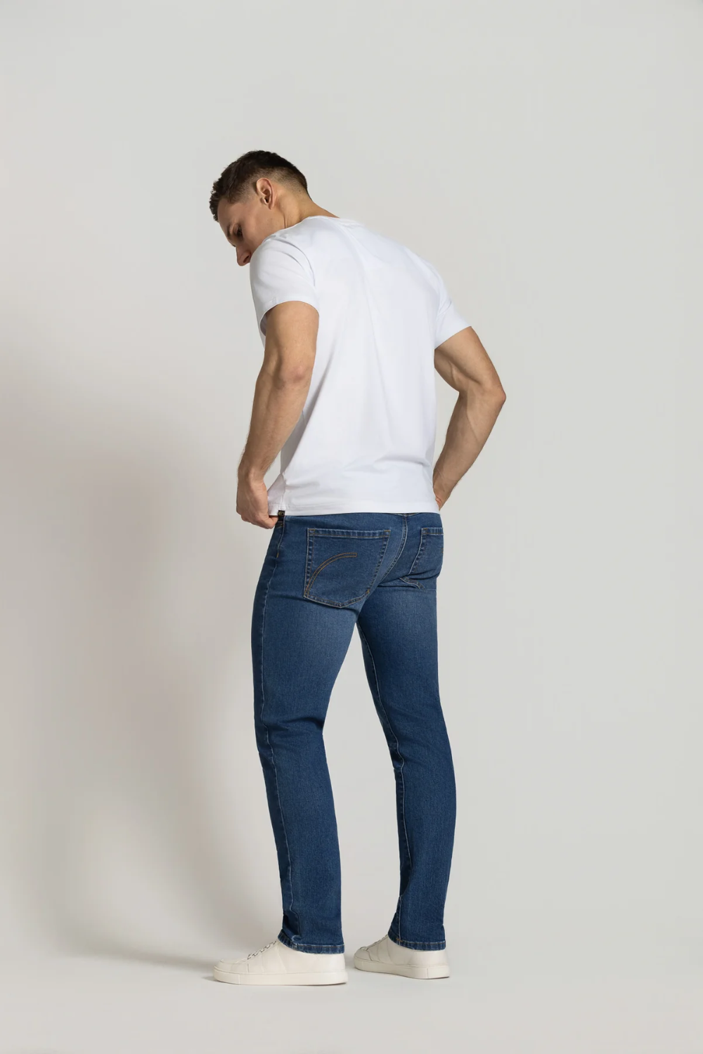 CUTLER STEVEN STRAIGHT LEG DENIM JEAN CO10402