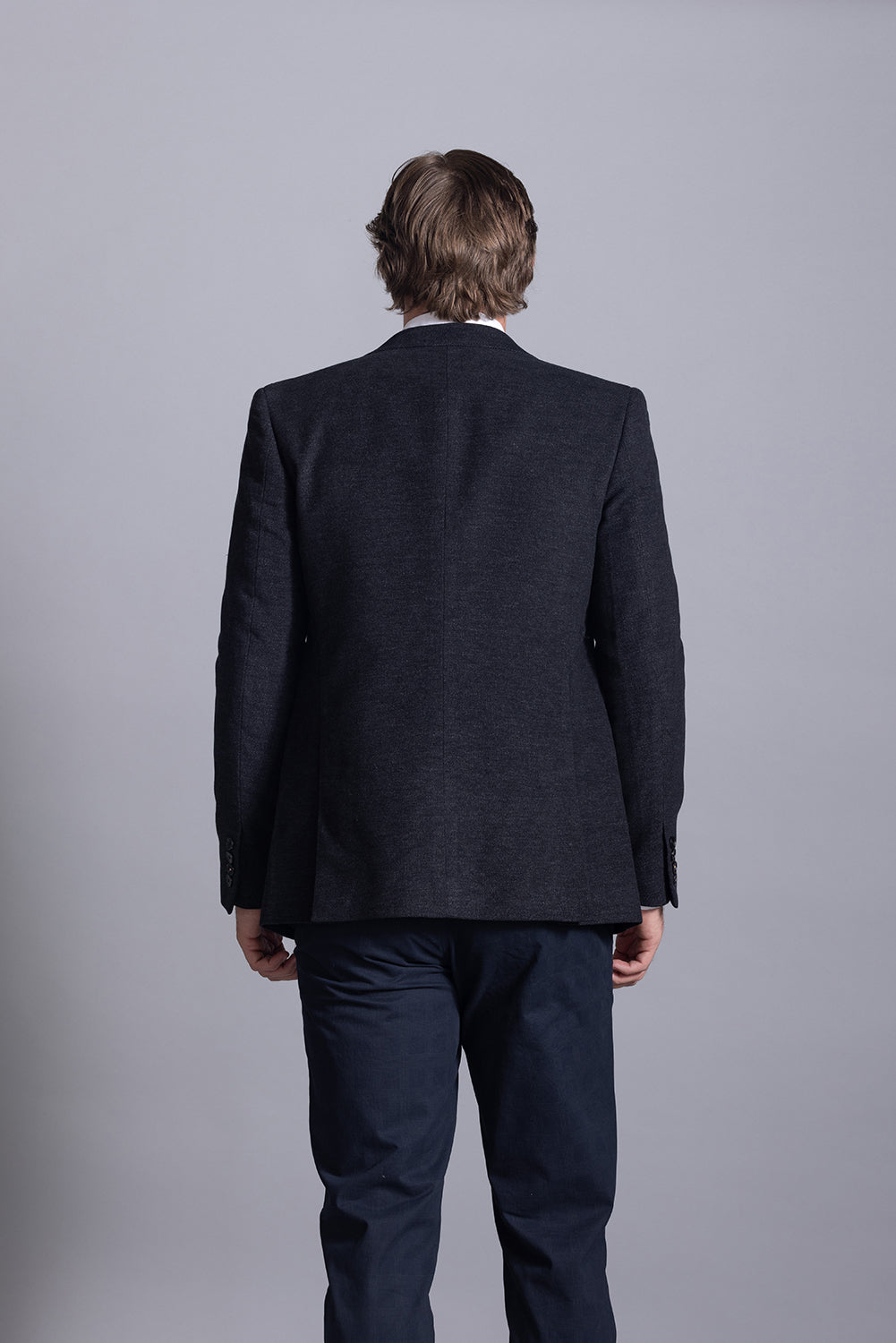 Hartford's Menswear Cutler & Co Johnson X Blazer CW40251, men's navy blazer back view to see fit