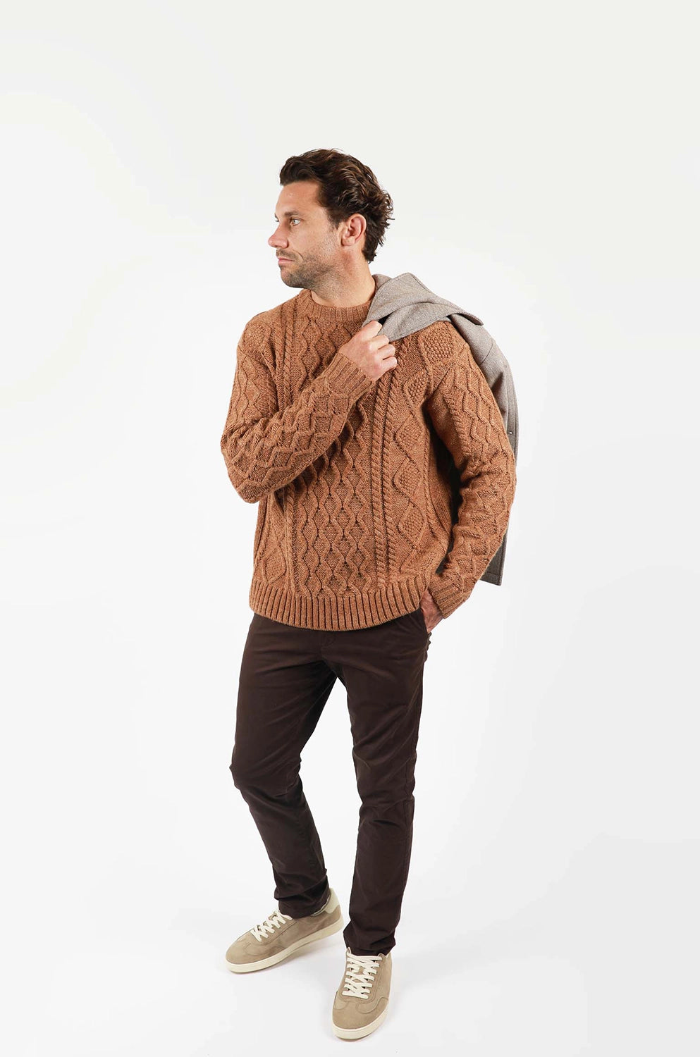 JAMES HARPER WOOL BLEND CABLE CREW NECK KNIT JHK73
