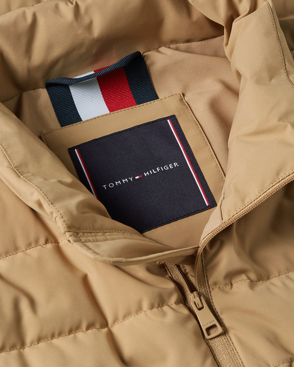 TOMMY HILFIGER LW GOOSE DOWN PACKABLE VEST MW0MW40171