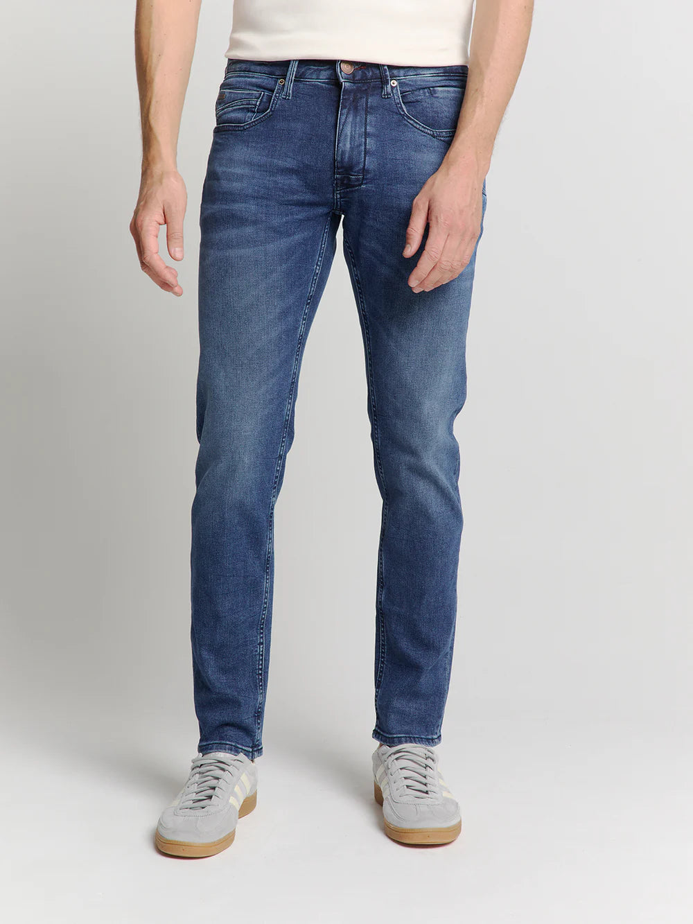 NO EXCESS 712 TAPERED FIT COMFORT STRETCH DENIM JEAN N712D96N2