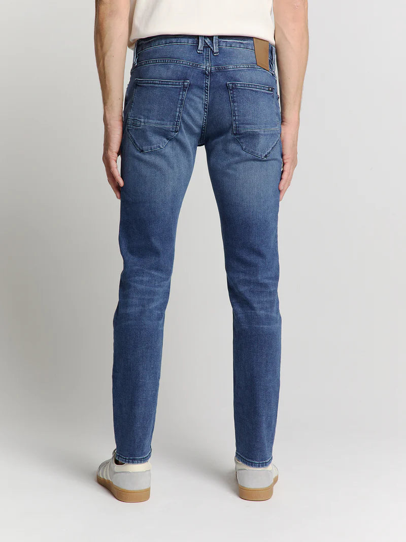 NO EXCESS 712 TAPERED FIT COMFORT STRETCH DENIM JEAN N712D96N2