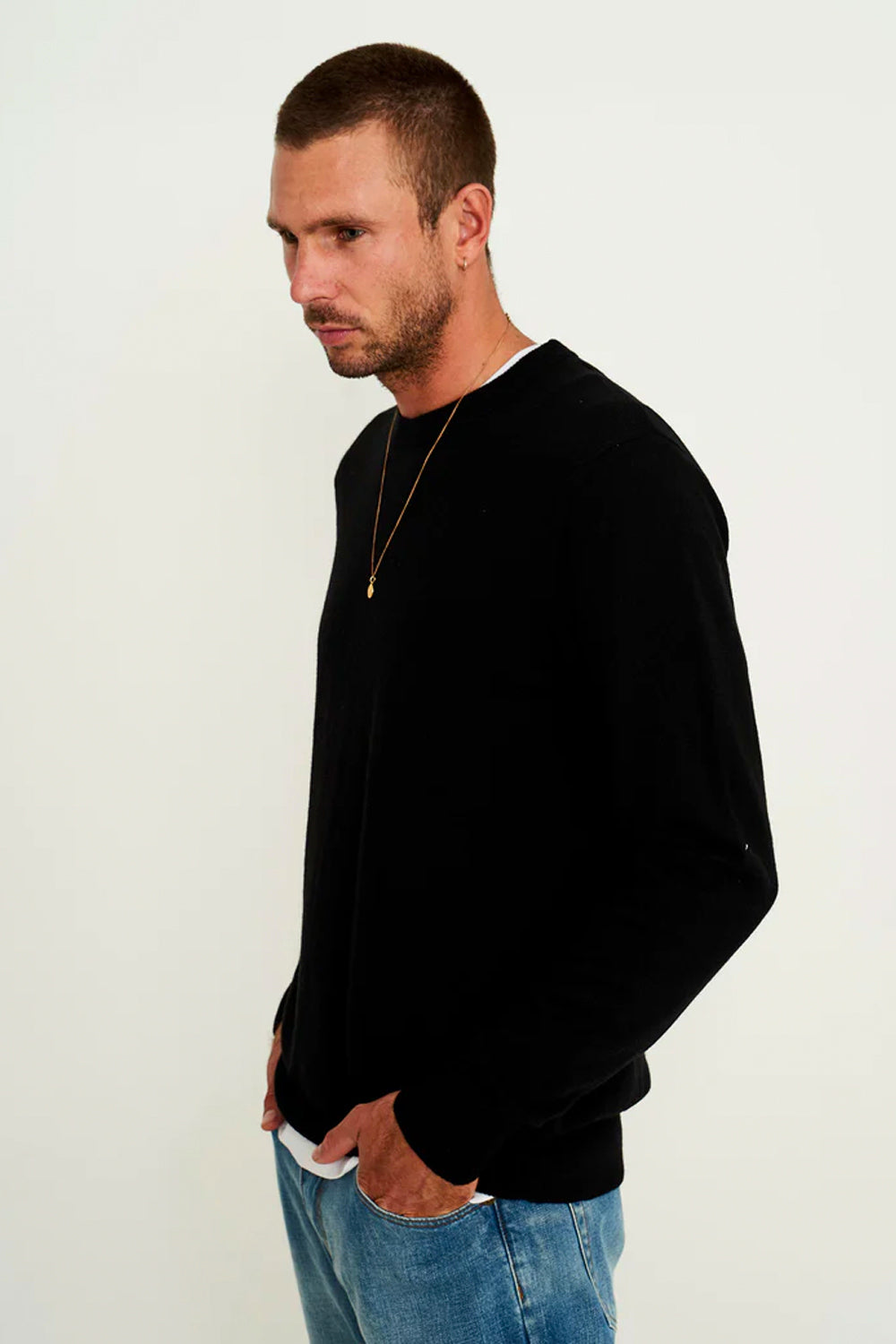 MR SIMPLE RECYCLED CASHMERE CREW NECK KNIT