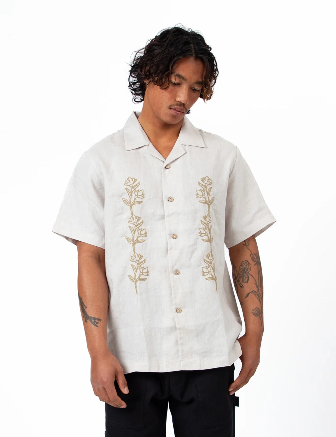 MR SIMPLE HUCK EMBROIDERED LINEN S/S SHIRT M043810
