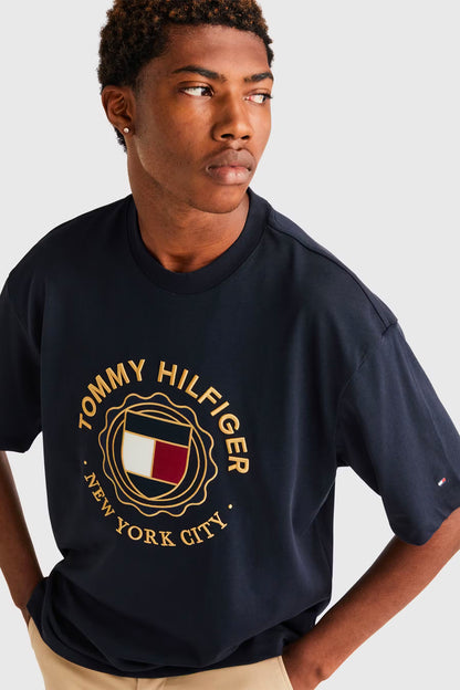 TOMMY HILFIGER IM ICON ROUND GOLD EMBROIDERED TEE MW0MW31371