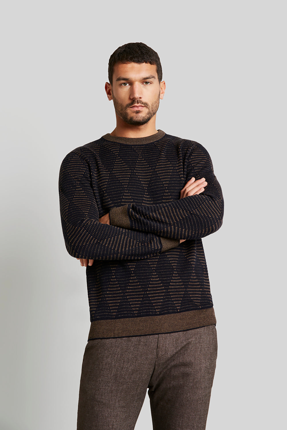 BUGATTI MERINO WOOL BLEND DIAMOND CREW NECK KNIT 45530