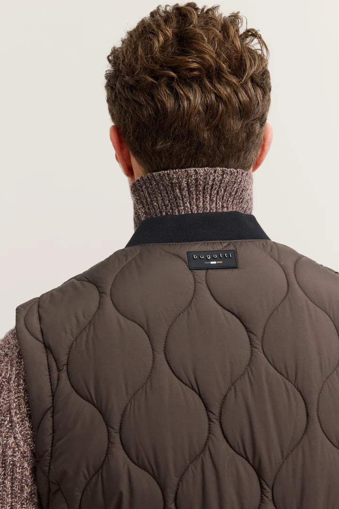 BUGATTI LIGHT INSULATED QUILT ZIP VEST 81010
