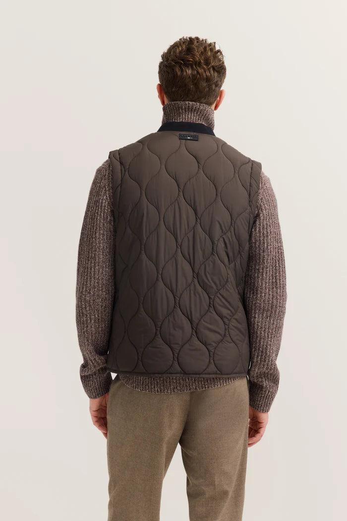 BUGATTI LIGHT INSULATED QUILT ZIP VEST 81010