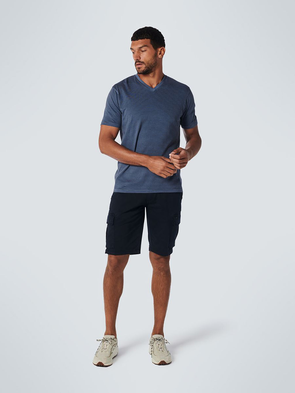NO EXCESS STRIPE V-NECK T-SHIRT 19350320