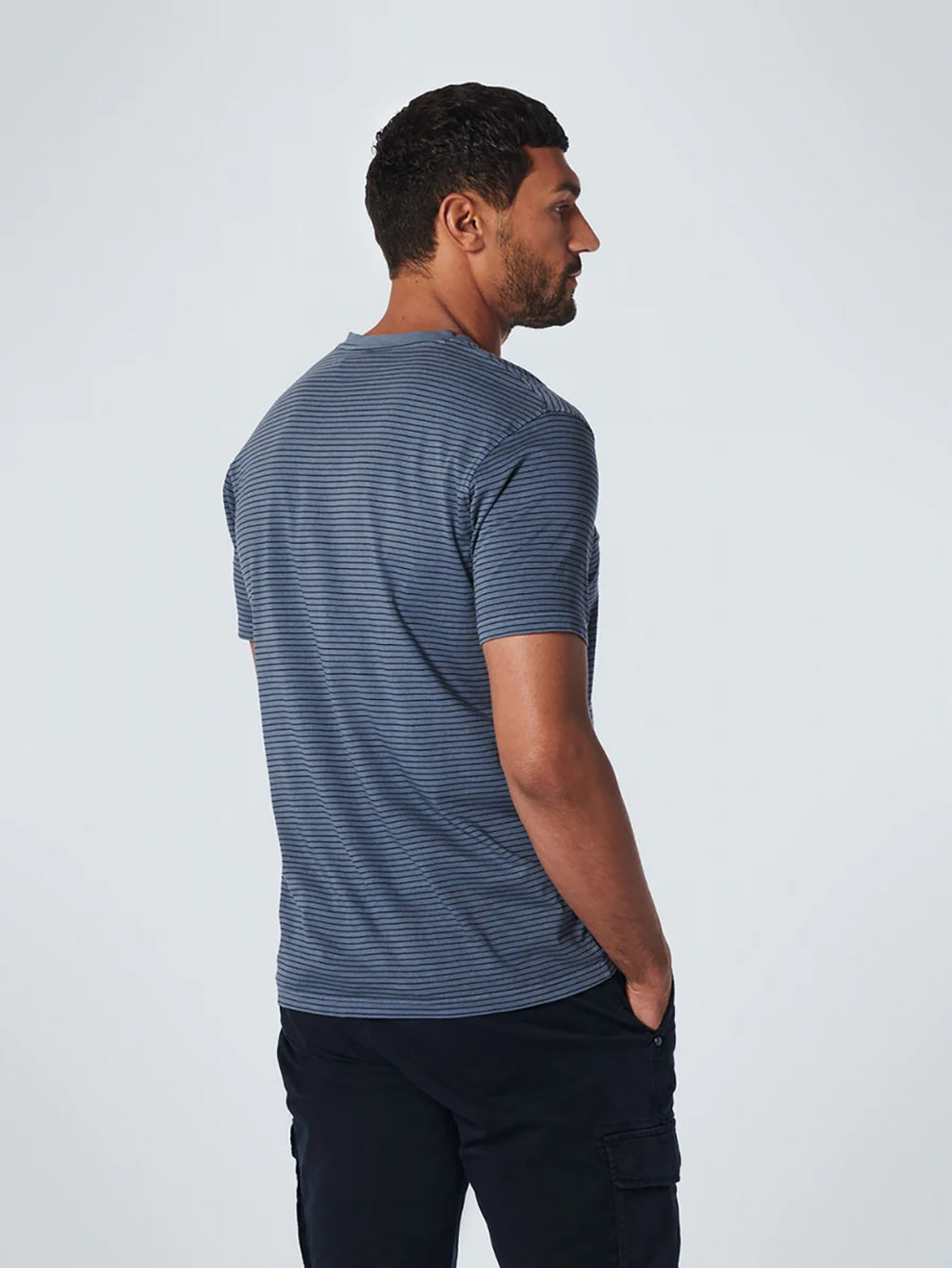 NO EXCESS STRIPE V-NECK T-SHIRT 19350320