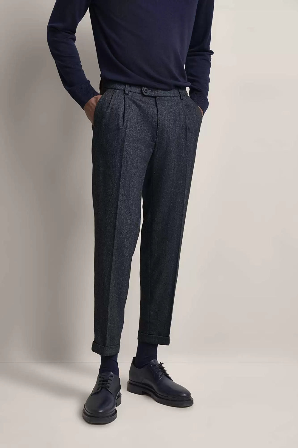 BUGATTI SINGLE PLEAT TAPERED FLANNEL STRETCH TROUSER 66185B