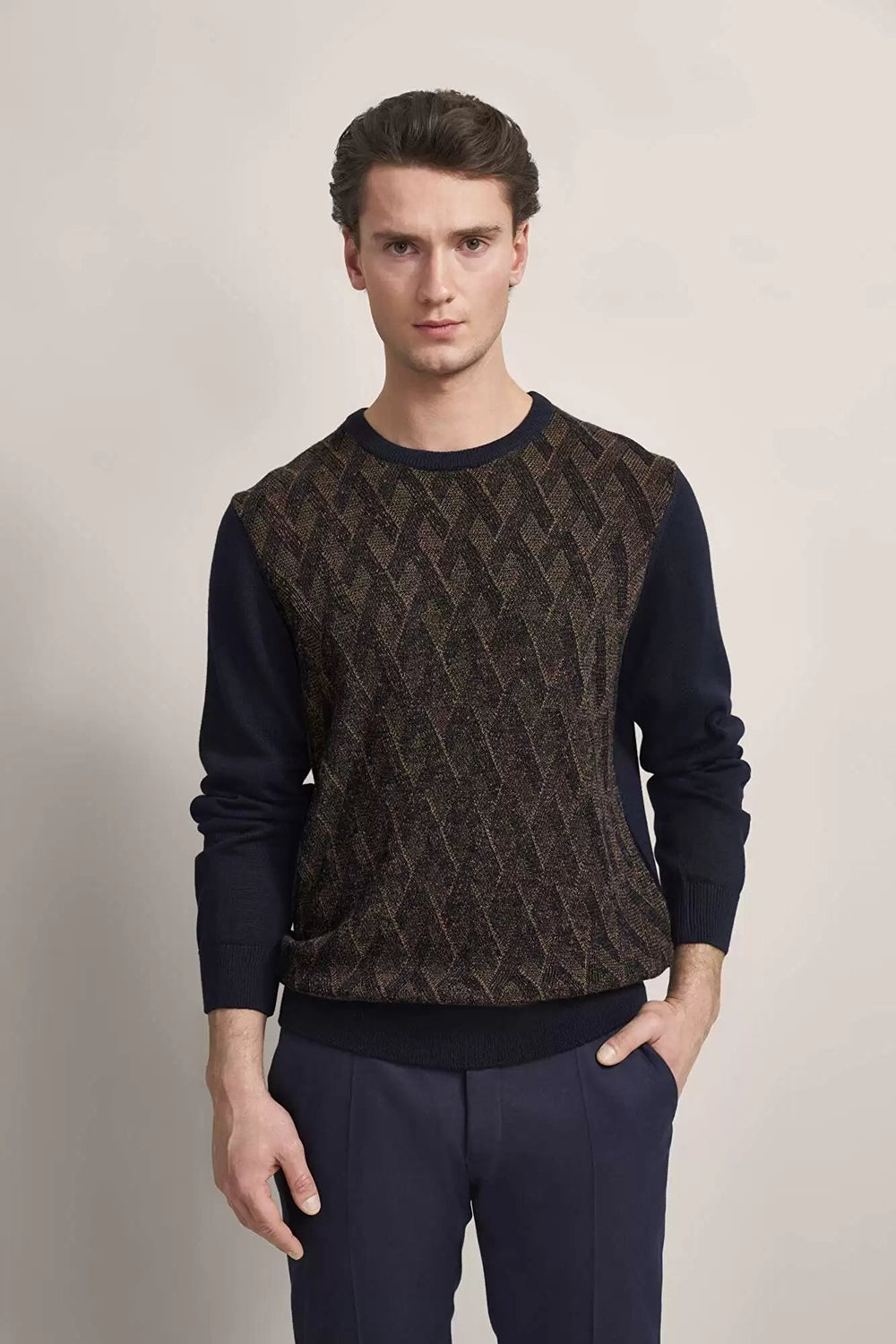 BUGATTI COTTON BLEND DIAMOND CREW NECK KNIT 65530B