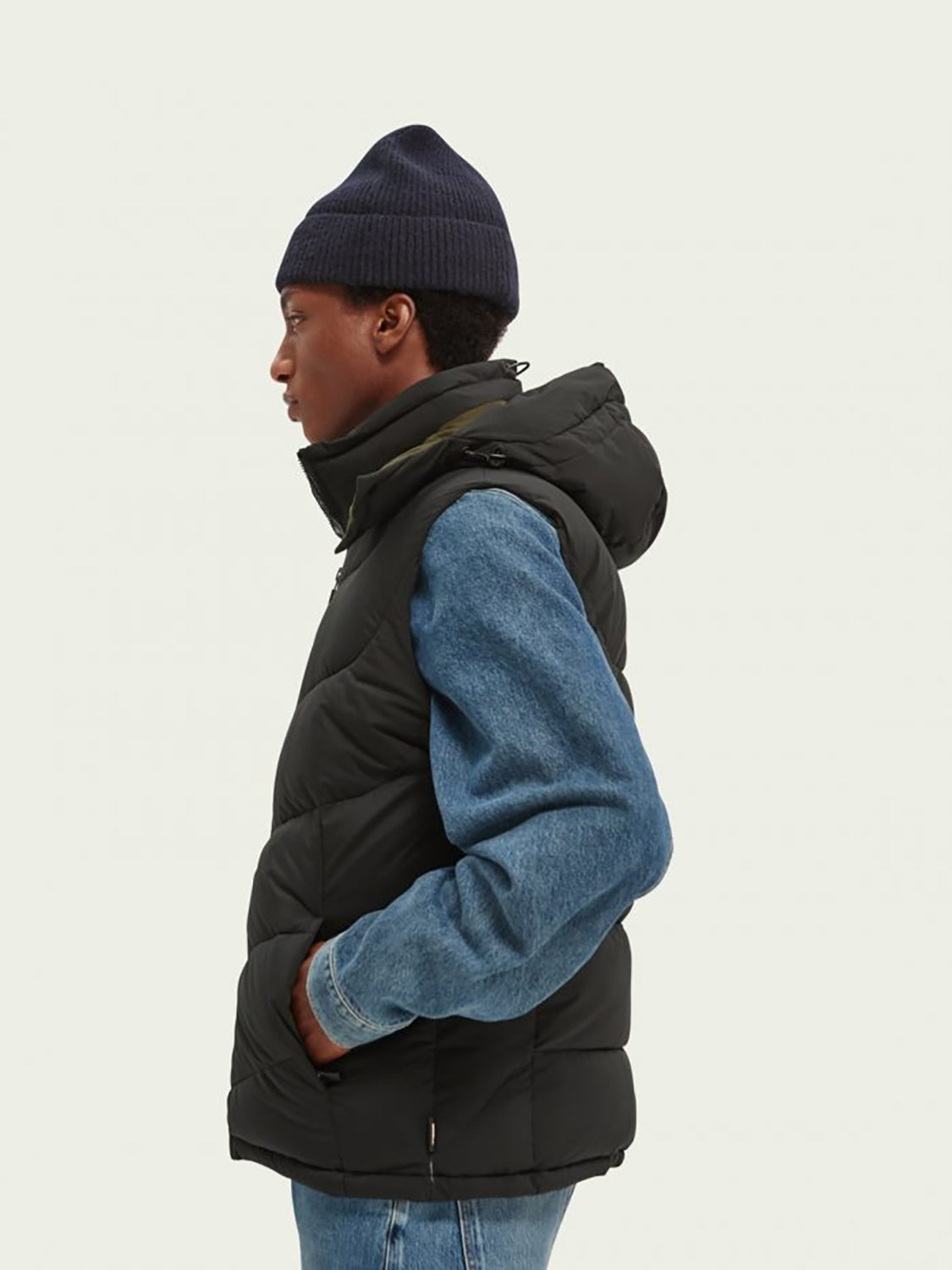 SAS QUILTED HOODED BODYWARMER