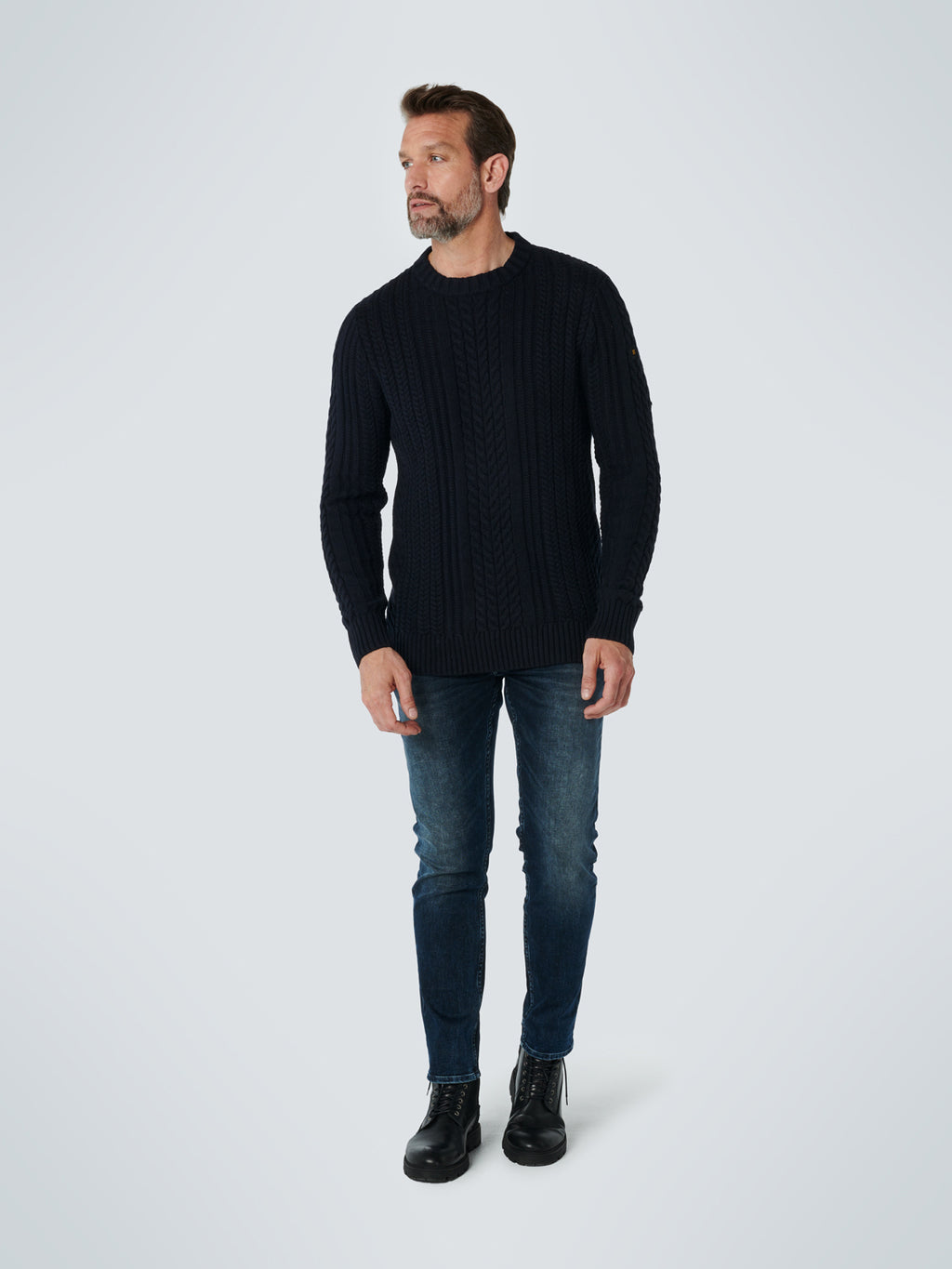 NXS CREW NECK CABLE KNIT PULLOVER
