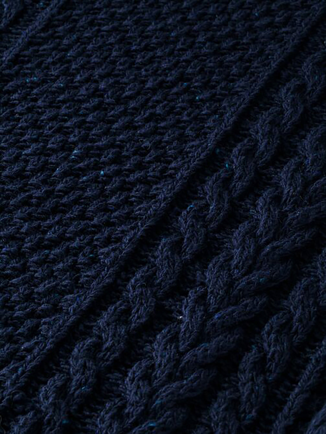 SAS CABLE KNIT