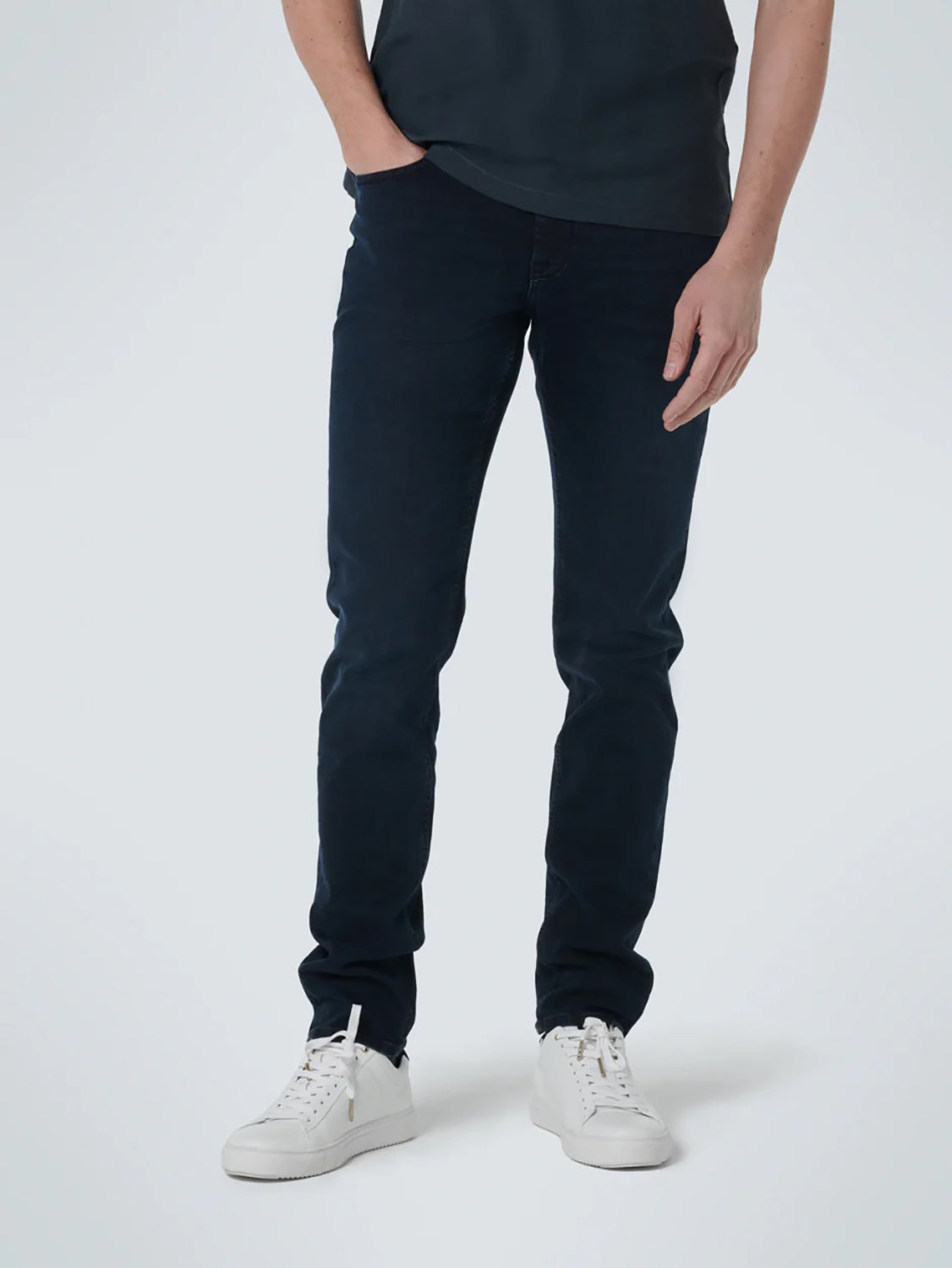 NXS 711 REGULAR STRETCH DENIM JEAN