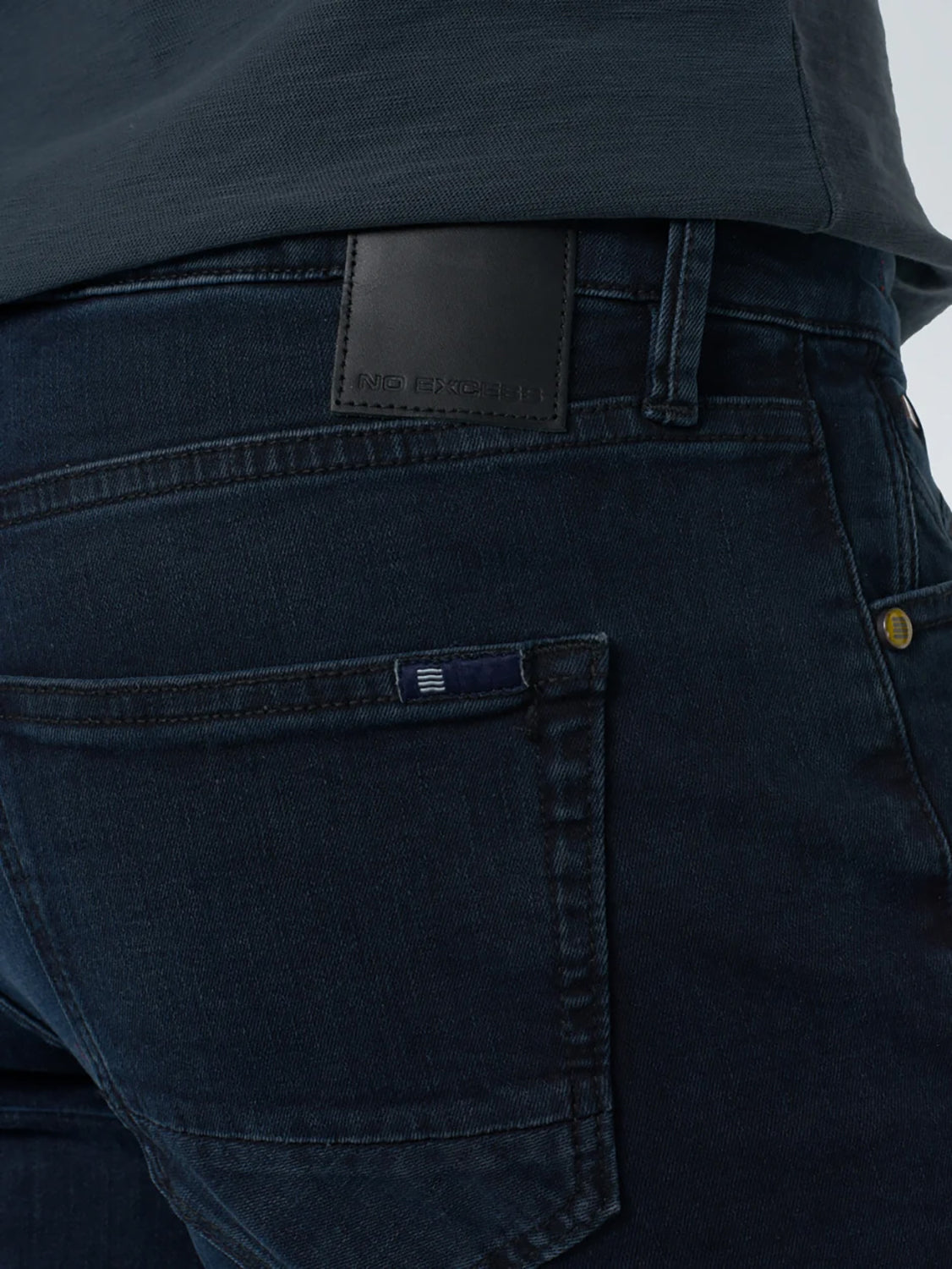 NXS 711 REGULAR STRETCH DENIM JEAN