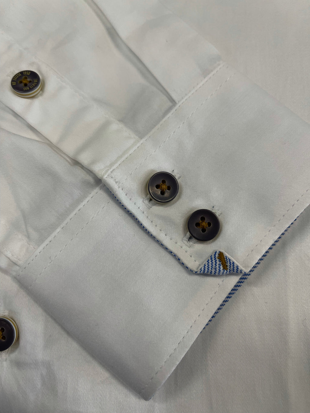DRESS SHIRT