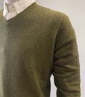 VNECK KNIT