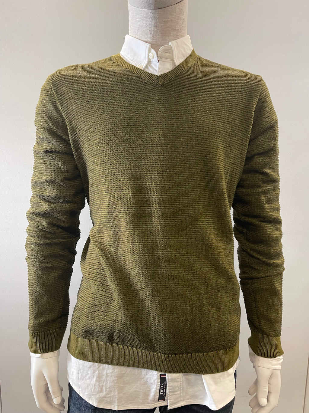 VNECK KNIT